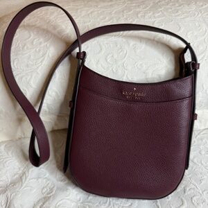Elegant Kate Spade New York Crossbody Bag - Rich Merlot color, Pebbled Leather.
